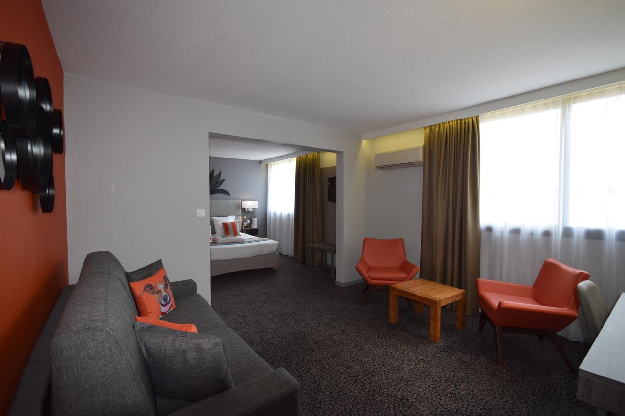 Kyriad Prestige Bordeaux Aeroport Mérignac Zewnętrze zdjęcie